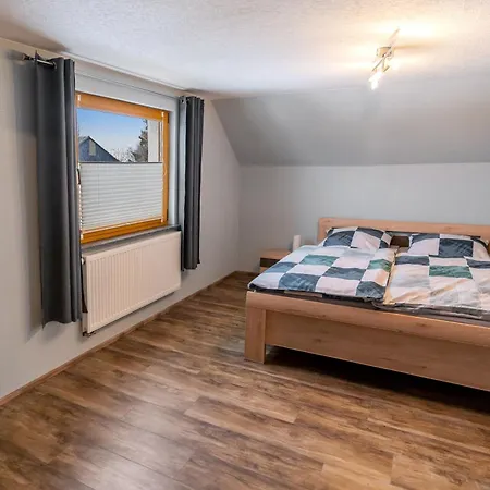 Eifelhoehe Puetzer 헬렌탈