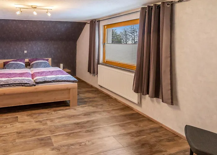 Eifelhoehe Puetzer Feriehus Hellenthal