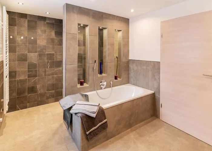 Eifelhoehe Puetzer * Hellenthal