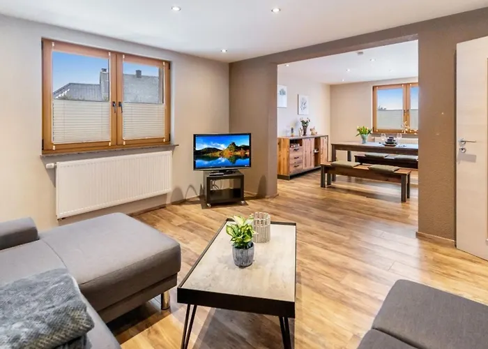 Eifelhoehe Puetzer Feriehus Hellenthal